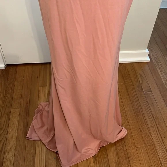 Womens dress - Picture 3 of 5